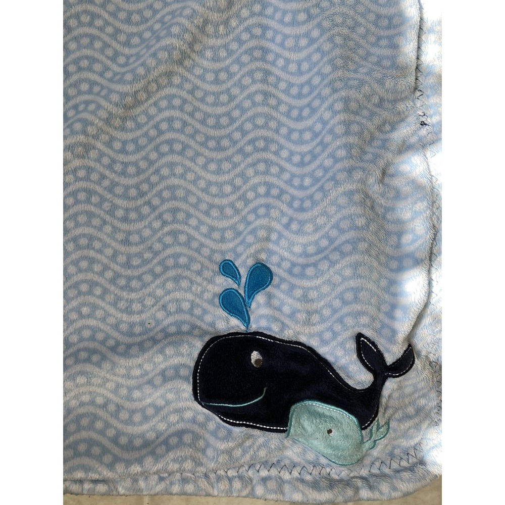 Carter's‎ Whale Applique' Baby Blanket Dot Waves Sherpa backing Aqua
